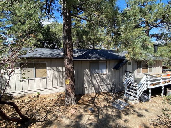 25300 Marion Ridge Dr, Idyllwild, CA 92549