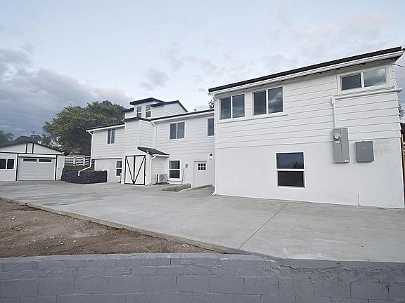 2nd image of 1730 Vista Del Valle Blvd