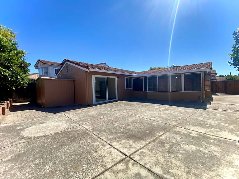 33025 Calistoga St — Photo 27