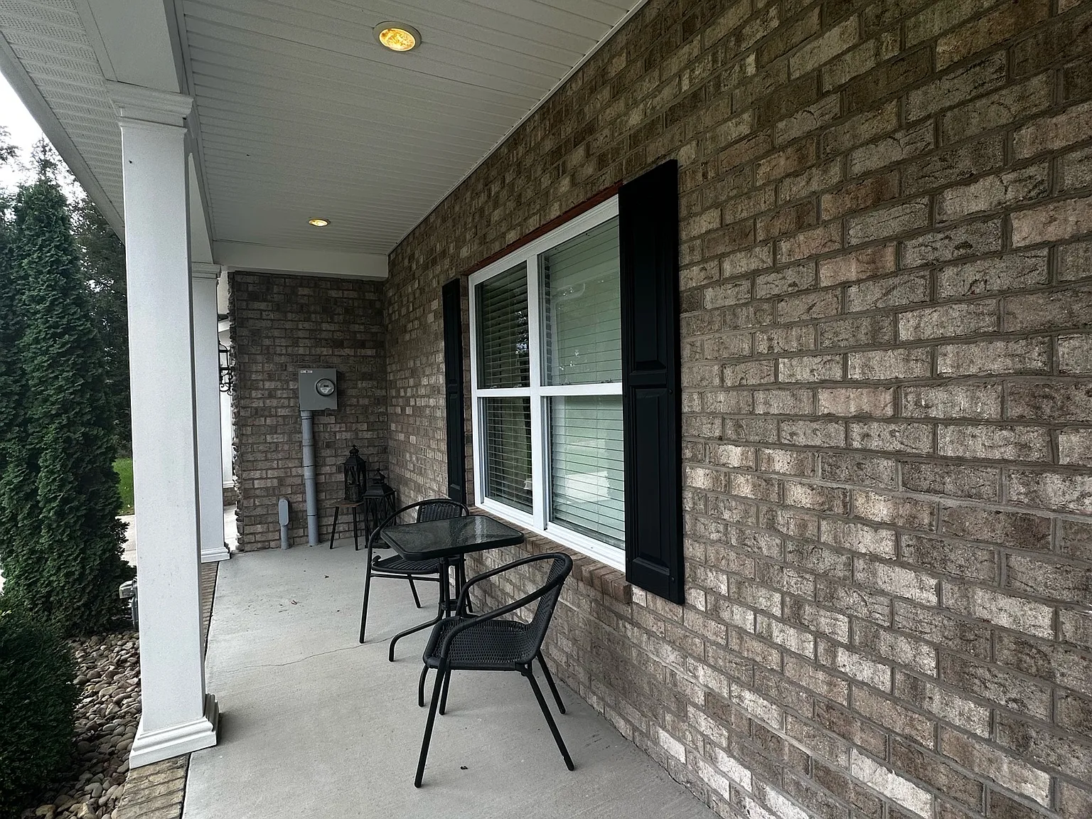103 Red Oak Lane - 1 — Photo 2