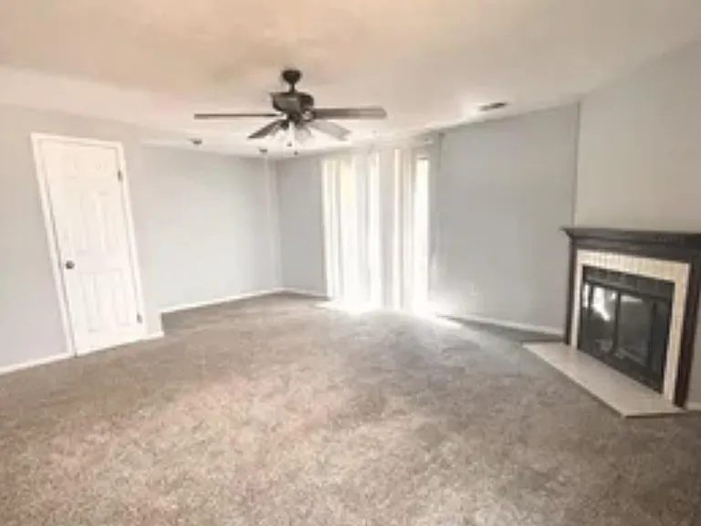 9547 Quarry Bridge Ct — Photo 3
