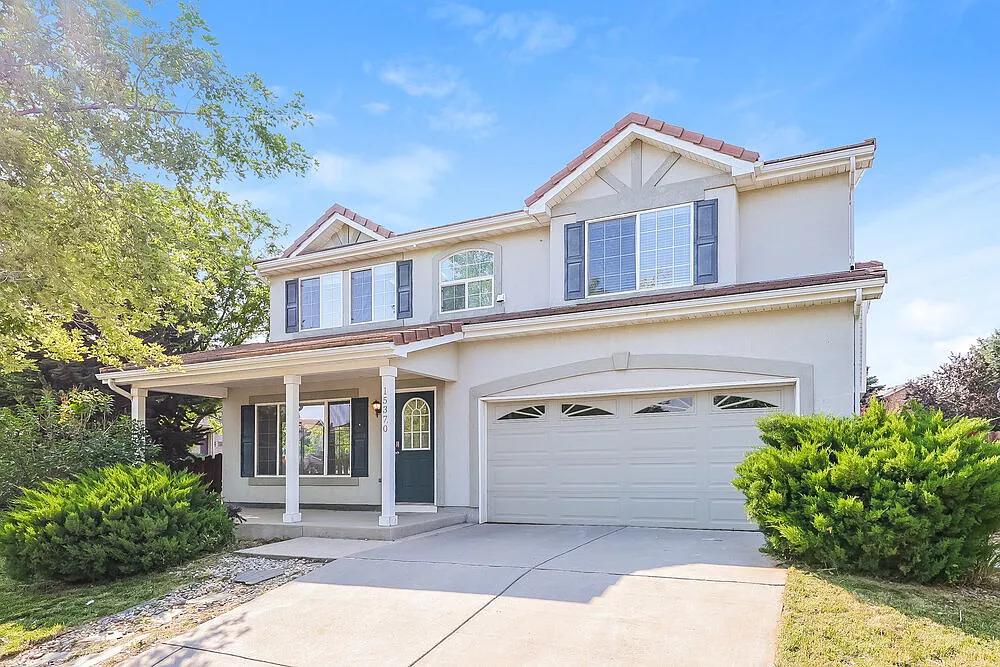 4 bed, 2.5 bath, 3220 sqft, $3,075 — Photo 4