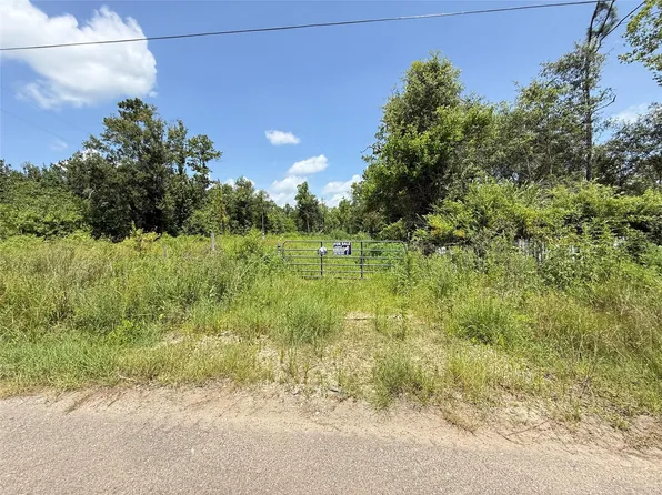 528 County Road 823, Buna, TX 77612