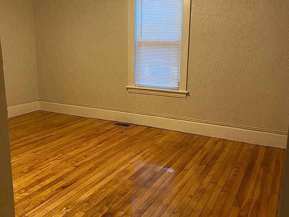 5th image of 45 Dartmouth St #1