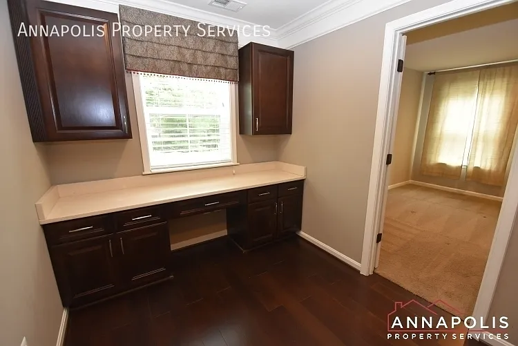 402 Saint Martins Choice Ln — Photo 20