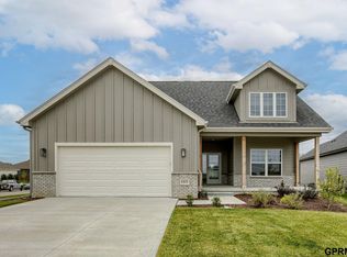 6428 S 208th Ave, Elkhorn, NE 68022