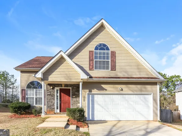 1600 Beech Grove Dr, Hampton, GA 30228
