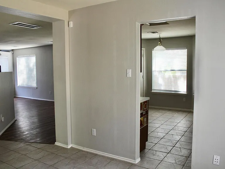 20901 Racers Ford Ln — Photo 7