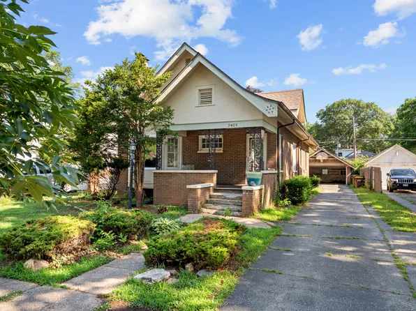 2405 Lawndale Ave, Rockford, IL 61103