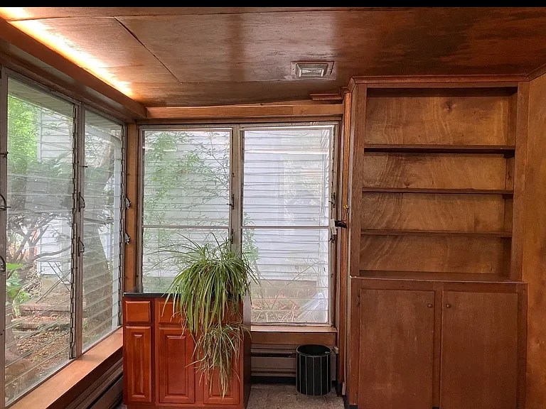 16 Thomson Rd — Photo 11