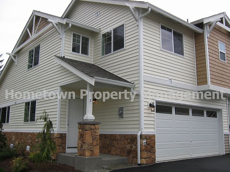 1st image of 3635 4th Ave NW Unit 101