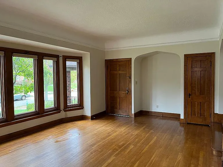 3634 Winchell Rd — Photo 4