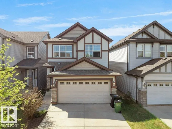 3101 Arthurs Cres SW, Edmonton, AB T6W 2H7
