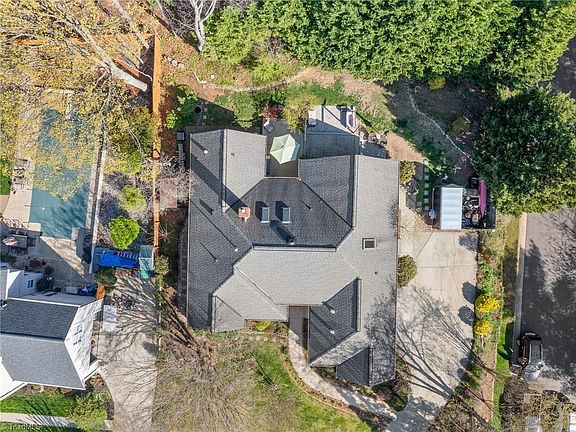 3rd image of 3029 Havasu Way