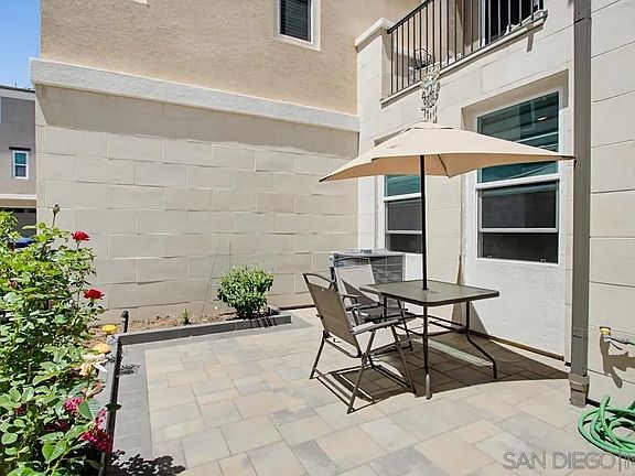 5th image of 1225 Sunrise Way #103
