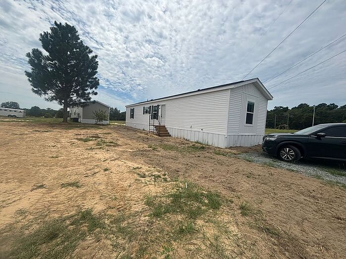 1st image of 160 Rosewood Ct