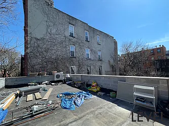 Rented by Level Group