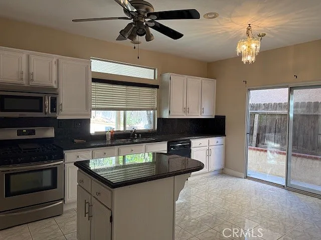 16376 Brancusi Ln — Photo 9