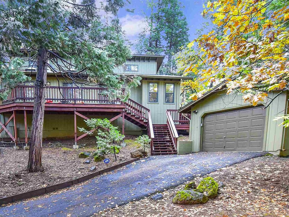 1st image of 22751 Spruce Dr