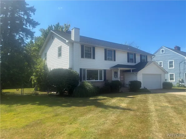 102 N Union Rd, Williamsville, NY 14221
