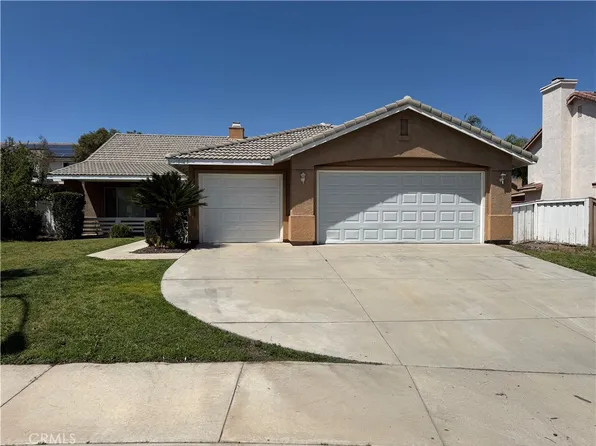 15128 Versailles St, Lake Elsinore, CA 92530