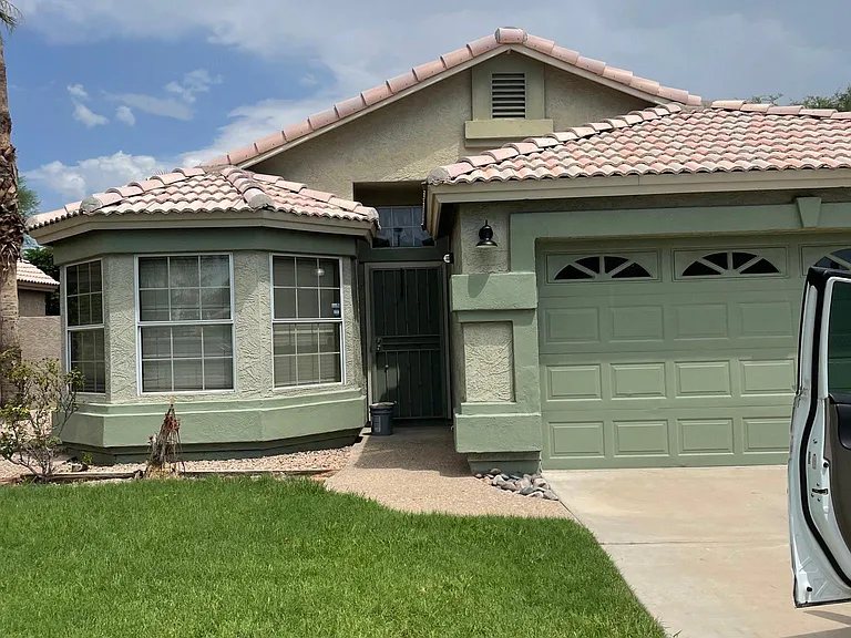 7462 E Lakeview Ave — Photo 3