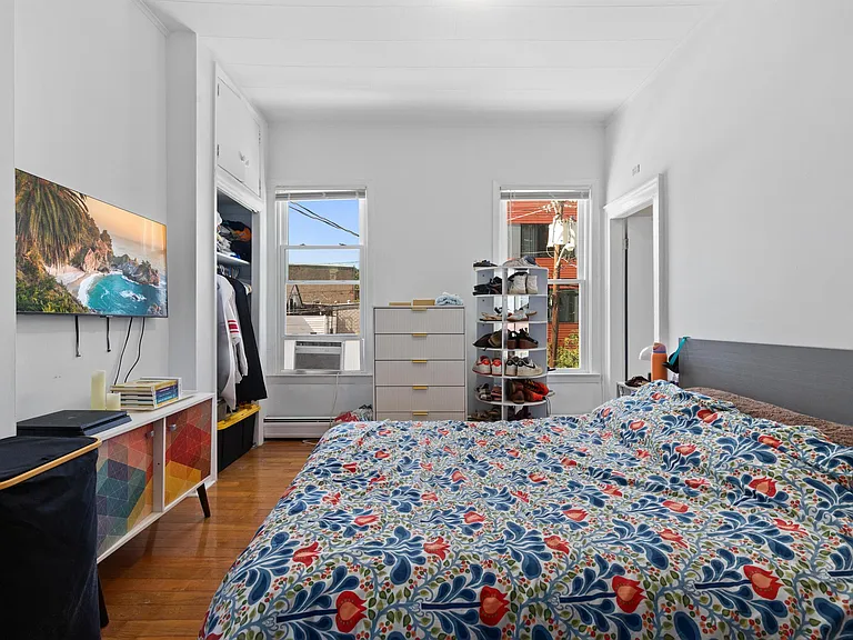 86 Griffith St #2 — Photo 14