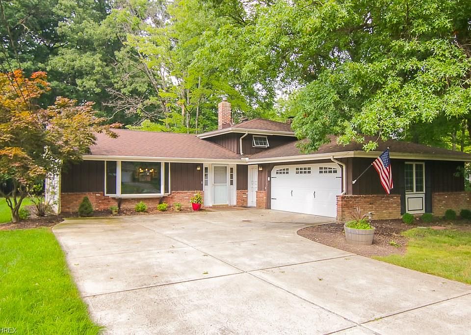 1st image of 20750 Wolzhaven Ave