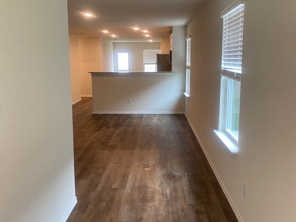 4114 Wild Bloom Rd, Seguin, TX