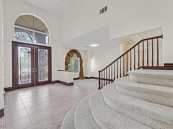 2nd image of 1385 Via Savona Dr