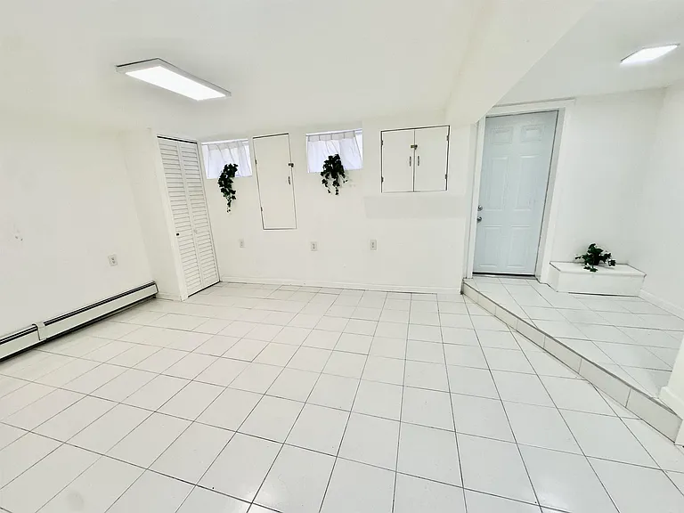 247 Clendenny Ave #1 — Photo 26