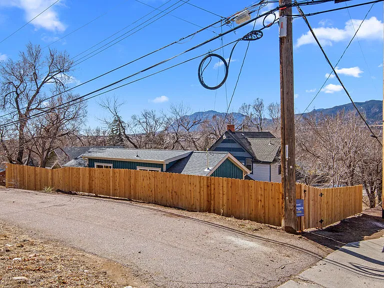2436 W Kiowa St — Photo 31