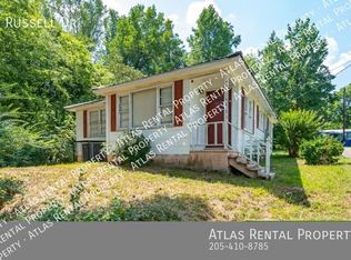 3 Russell Dr, Adamsville, AL 35005