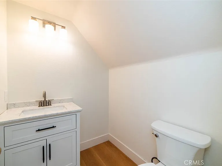 206 Garden Gate Ln — Photo 22