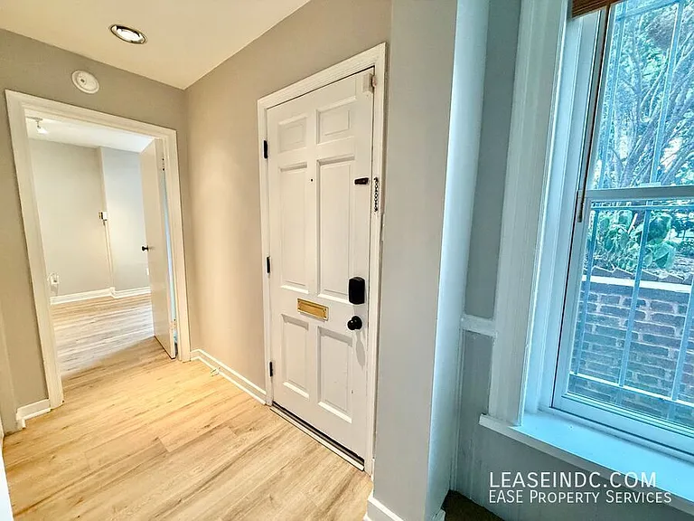 1000 N St NW #B — Photo 14