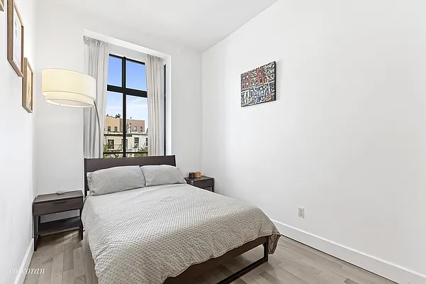 Sold by Corcoran | media 27