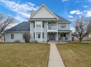 16311 S Peerless Ct, Plainfield, IL 60586