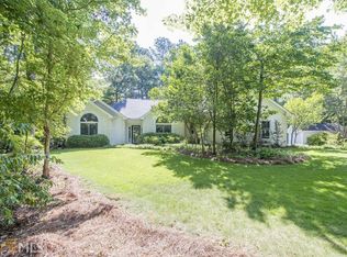 215 Timber Ridge Dr, McDonough, GA 30252