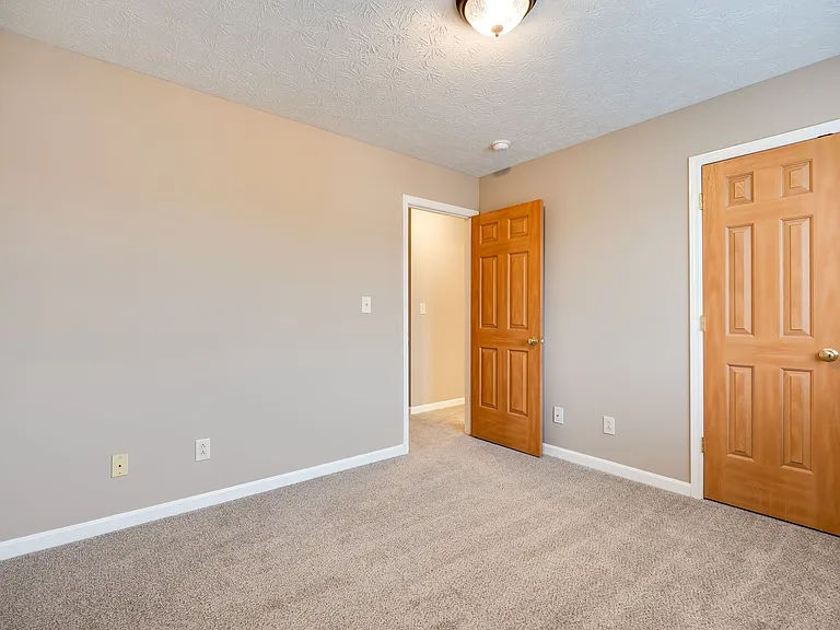 2043 Pine Forest Dr — Photo 12