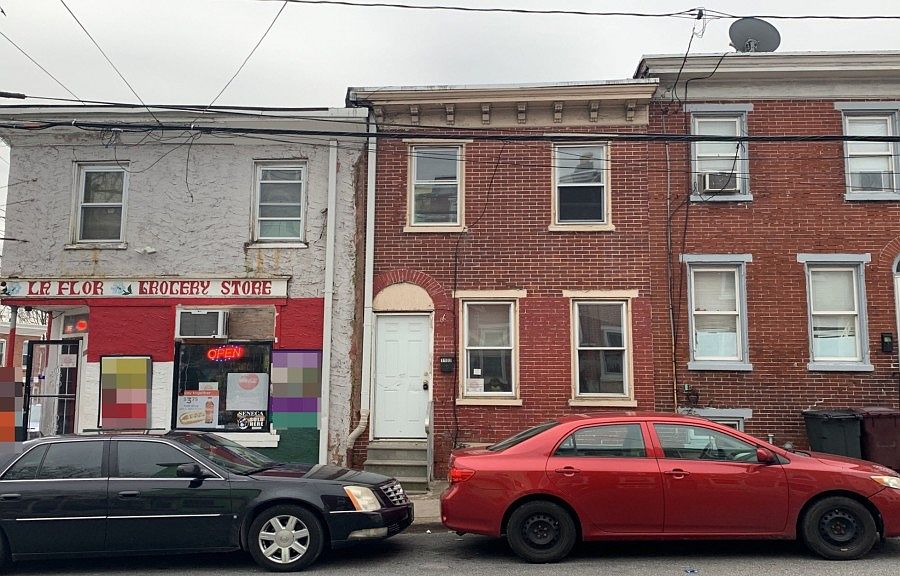 1st image of 1102 W 2nd St