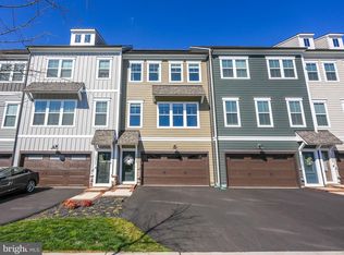 18213 Moss Garden Rd, Dumfries, VA 22026