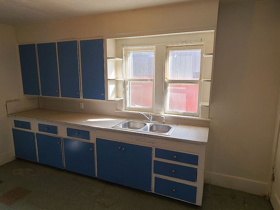 1st image of 801 E Mount Hope Ave