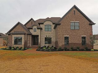 833 Harrisburg Ln, Mount Juliet, TN 37122