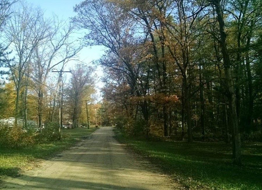 2nd image of 4872 Williams Rd