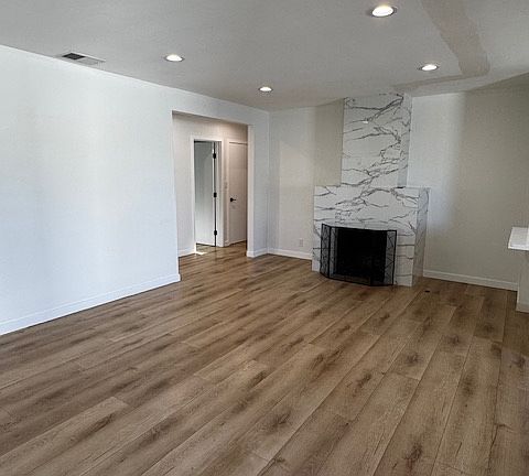2nd image of 6501 Capps Ave