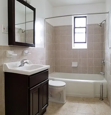 Rented by Zjama Realty Corp | media 15