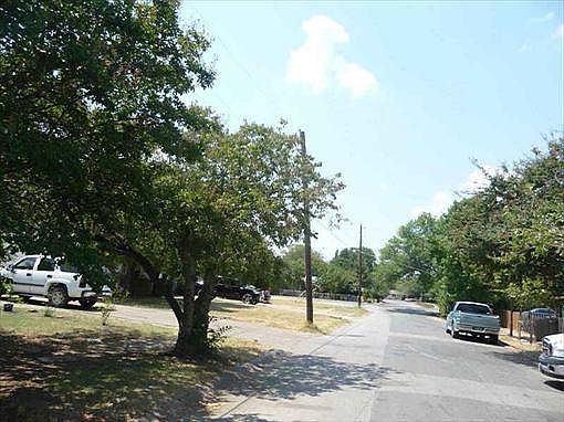 2nd image of 7907 Wes Hodges Rd