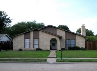 601 Worcester Ln, Garland, TX 75040