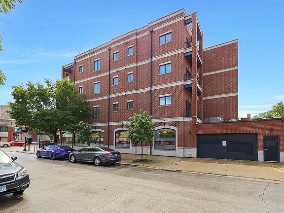 3rd image of 6260 N Broadway St