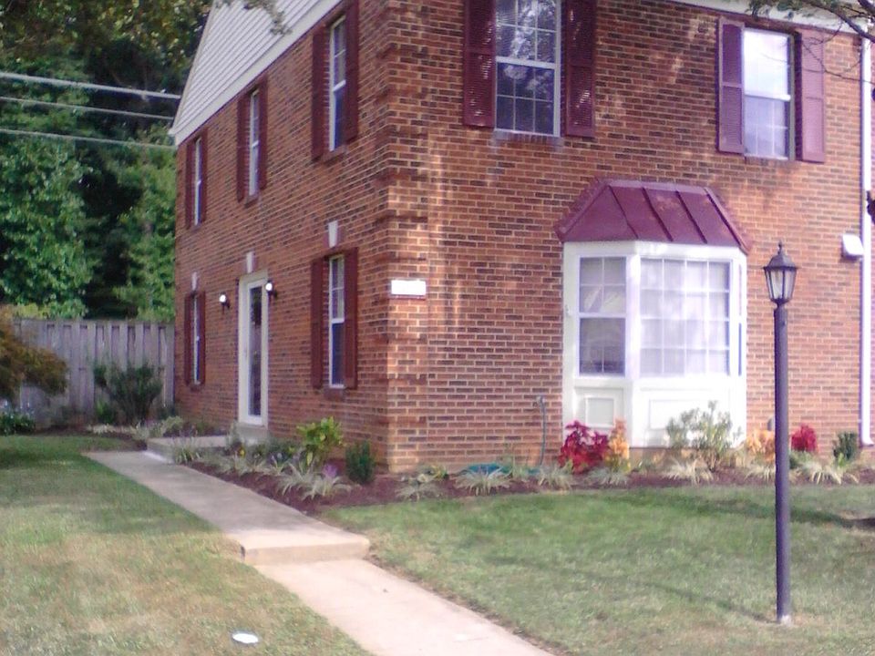 1st image of 14321 N Park Ct